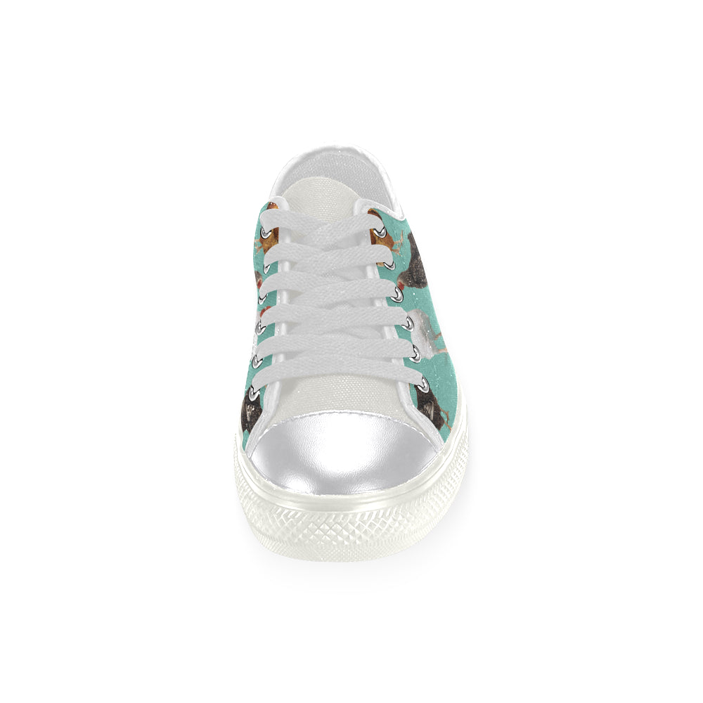 Chicken Pattern White Women's Classic Canvas Shoes - TeeAmazing