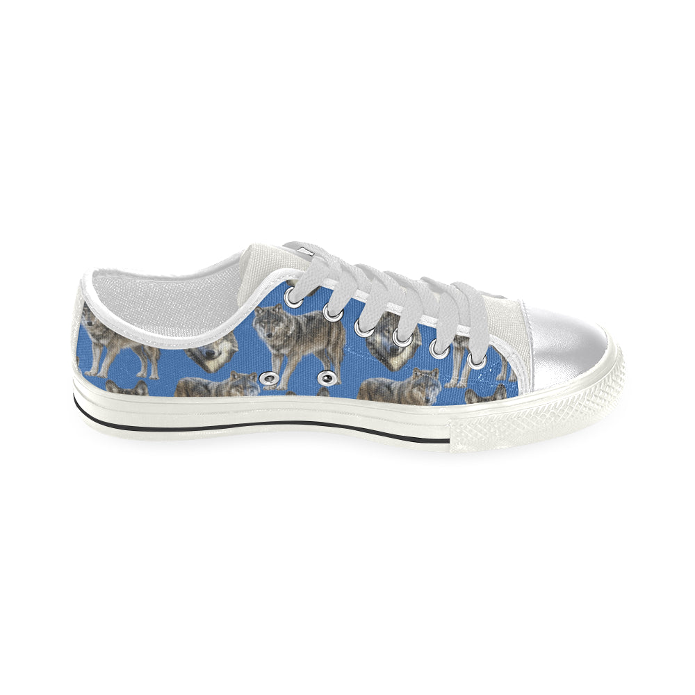 Wolf Pattern White Women's Classic Canvas Shoes - TeeAmazing