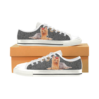 Yorkie Lover White Men's Classic Canvas Shoes - TeeAmazing
