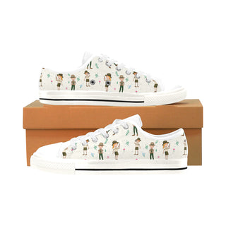 Zoo Keeper Pattern White Men's Classic Canvas Shoes/Large Size - TeeAmazing