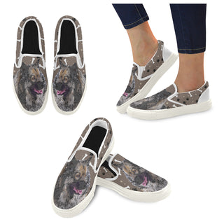 Keeshond White Women's Slip-on Canvas Shoes - TeeAmazing