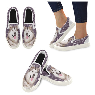 Alaskan Malamute White Women's Slip-on Canvas Shoes - TeeAmazing